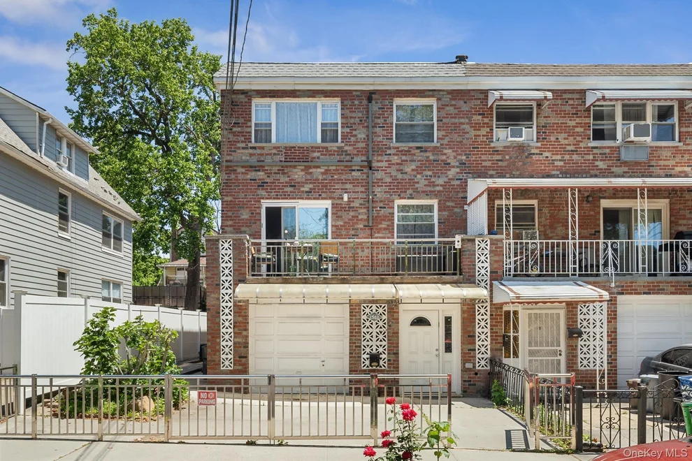 Unit for sale at 2562 Seymour Avenue, New York, NY 10469