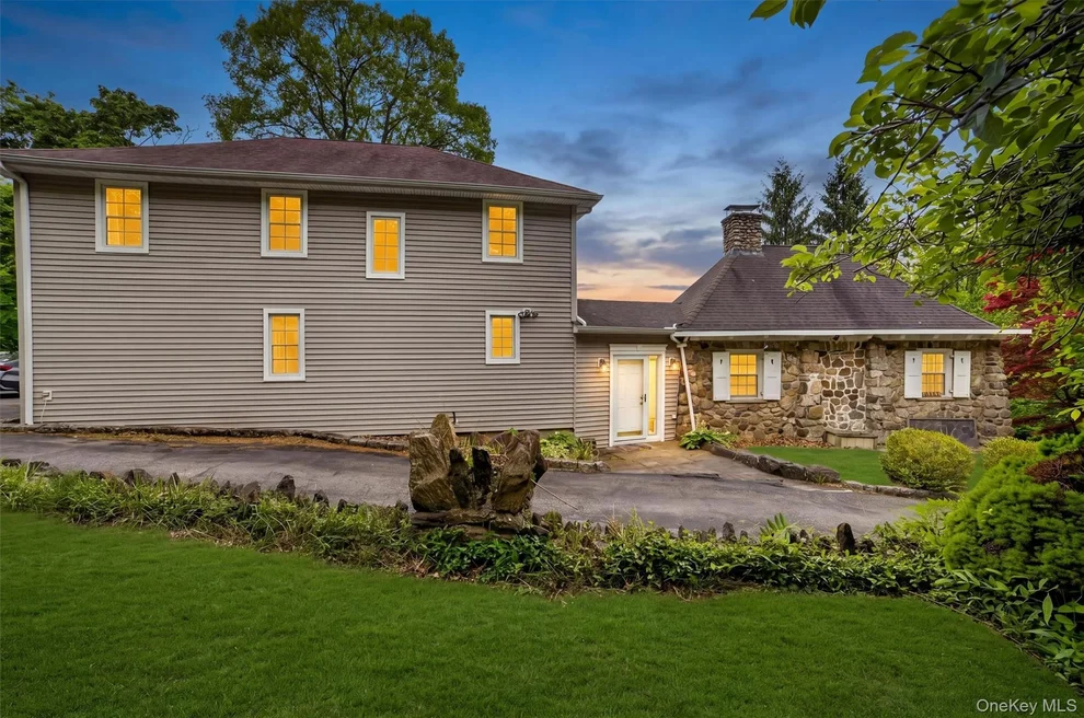 Unit for sale at 1225 Albany Post Road, Cortlandt, NY 10520