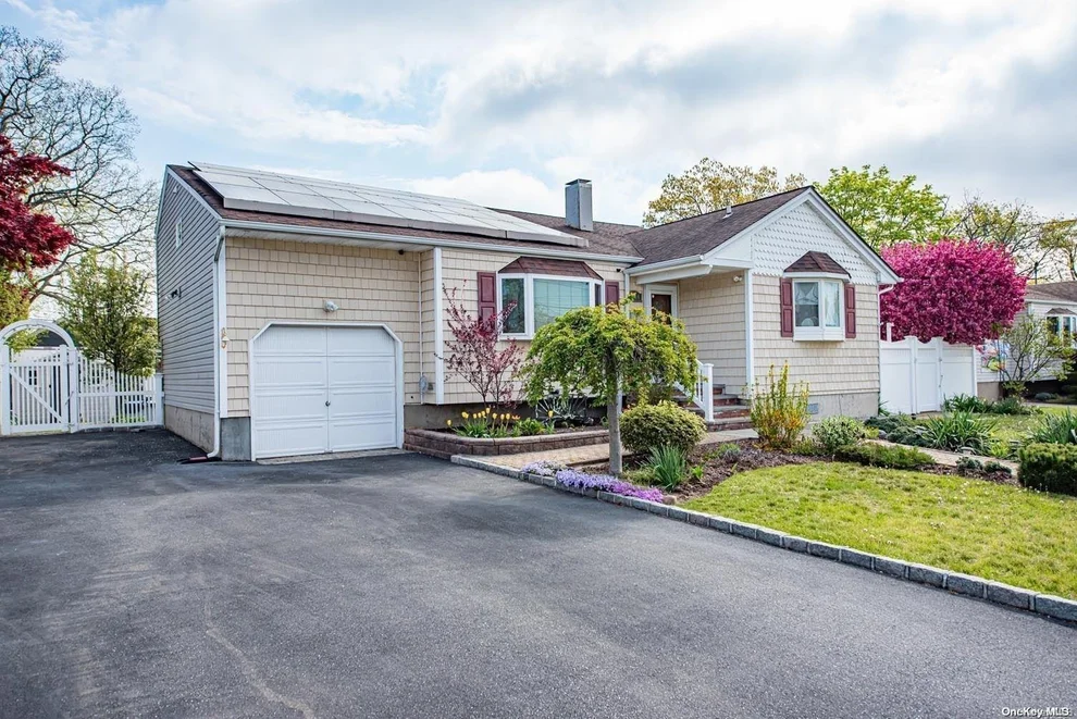 Unit for sale at 544 N Lewis Avenue, Babylon, NY 11757