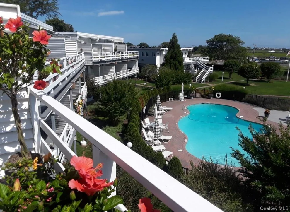Unit for sale at 35 LIBRARY, Southampton, NY 11978