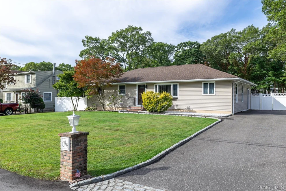 Unit for sale at 44 Juniper Avenue, Islip, NY 11779