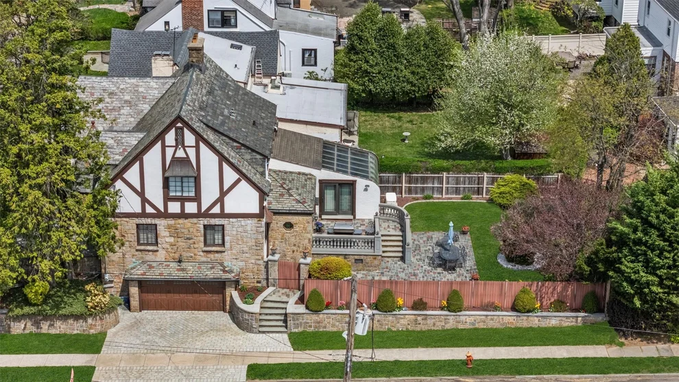 Unit for sale at 182 Kneeland Avenue, Yonkers, NY 10705