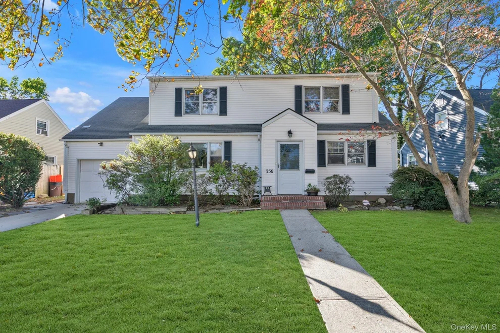 Unit for sale at 350 Paul Place, Hempstead, NY 11552