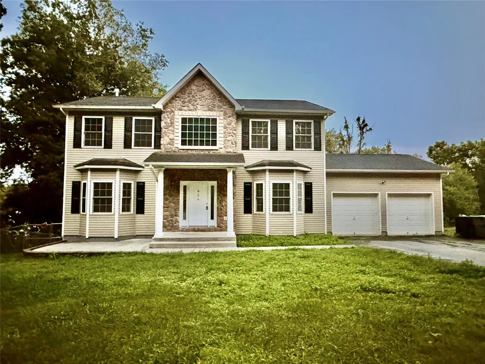 Unit for sale at 626 County Highway 78, Wallkill, NY 10940