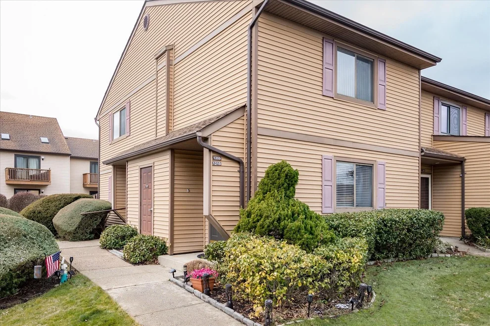 Unit for sale at 100 Daly Boulevard, Hempstead, NY 11572