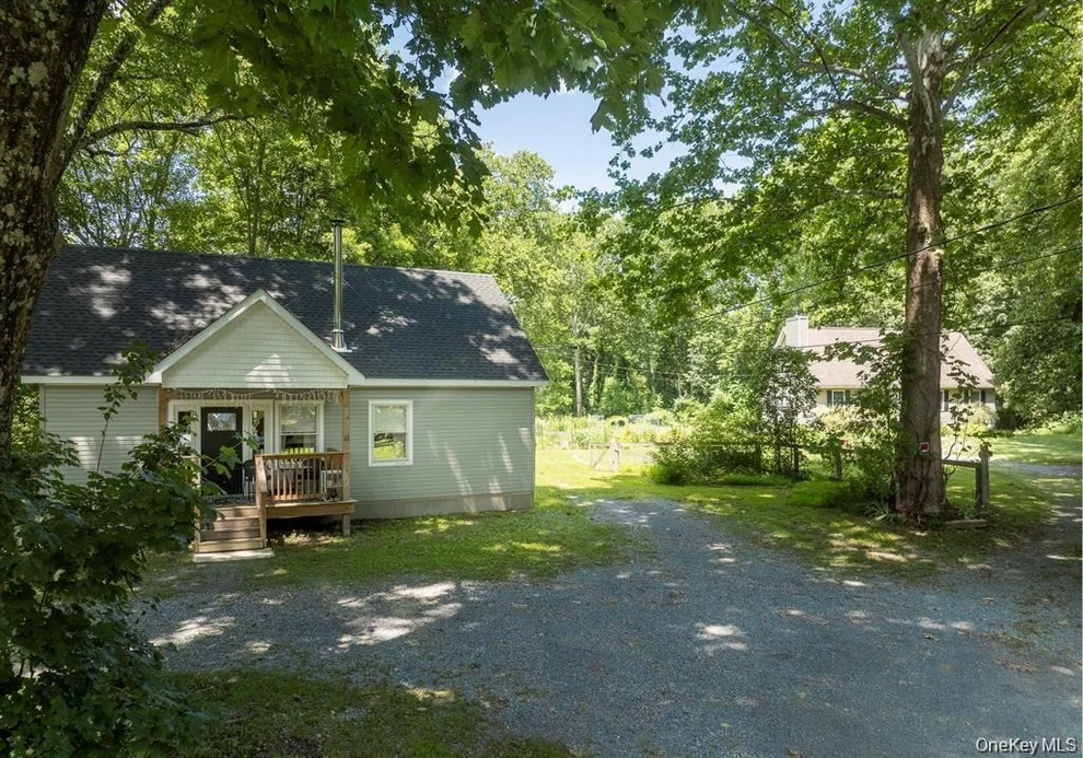 Unit for sale at 13-14 Creekside Place, Pleasant Valley, NY 12569