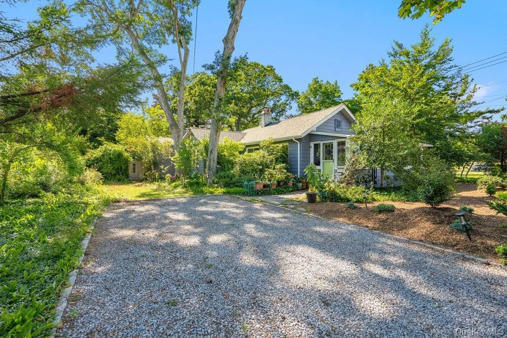 Unit for sale at 561 N Windsor Avenue, Islip, NY 11718