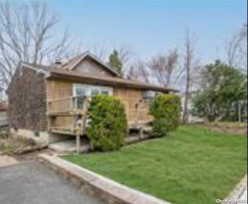 Unit for sale at 14 Long Street, Brookhaven, NY 11755