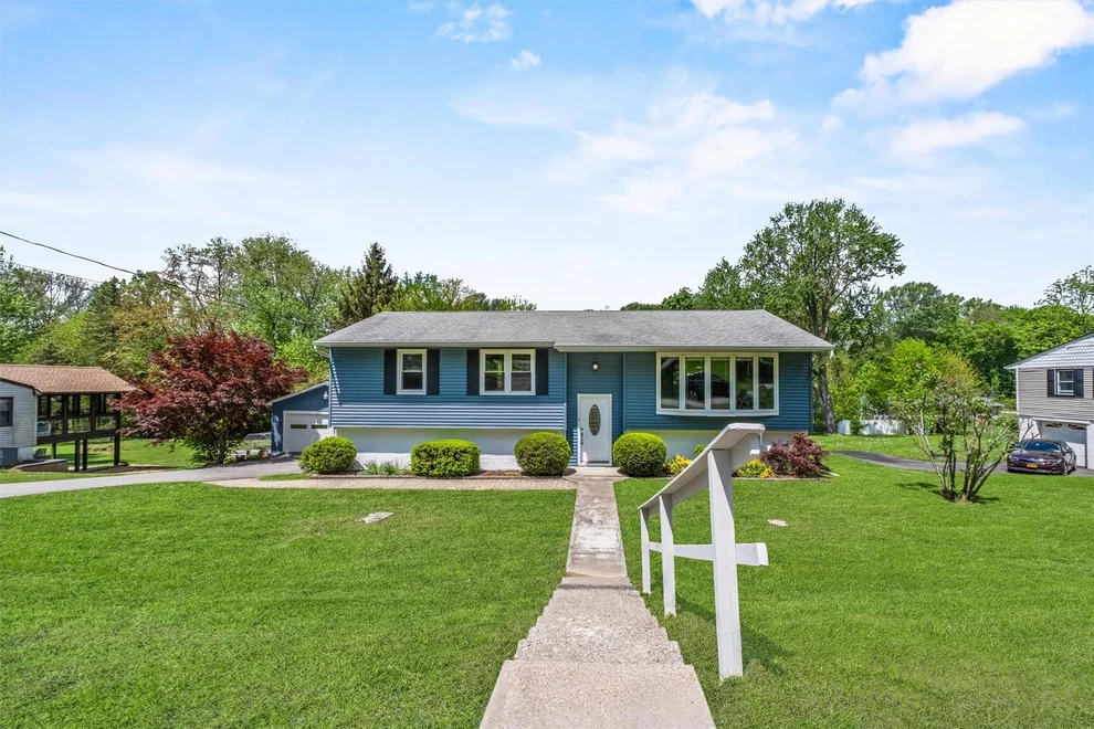 Unit for sale at 8 Cameron Lane, Wappinger, NY 12590