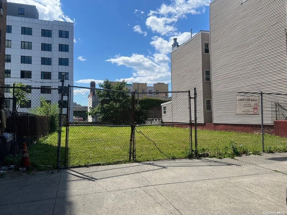 Unit for sale at 1143 Hoe Avenue, New York, NY 10459