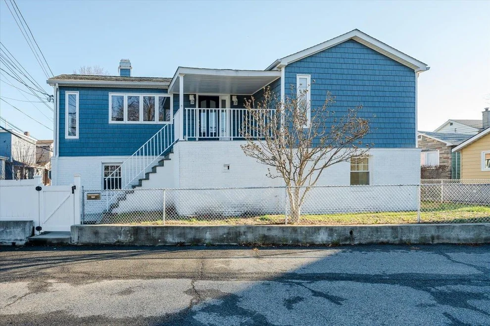 Unit for sale at 46 Edgewater Park, New York, NY 10465