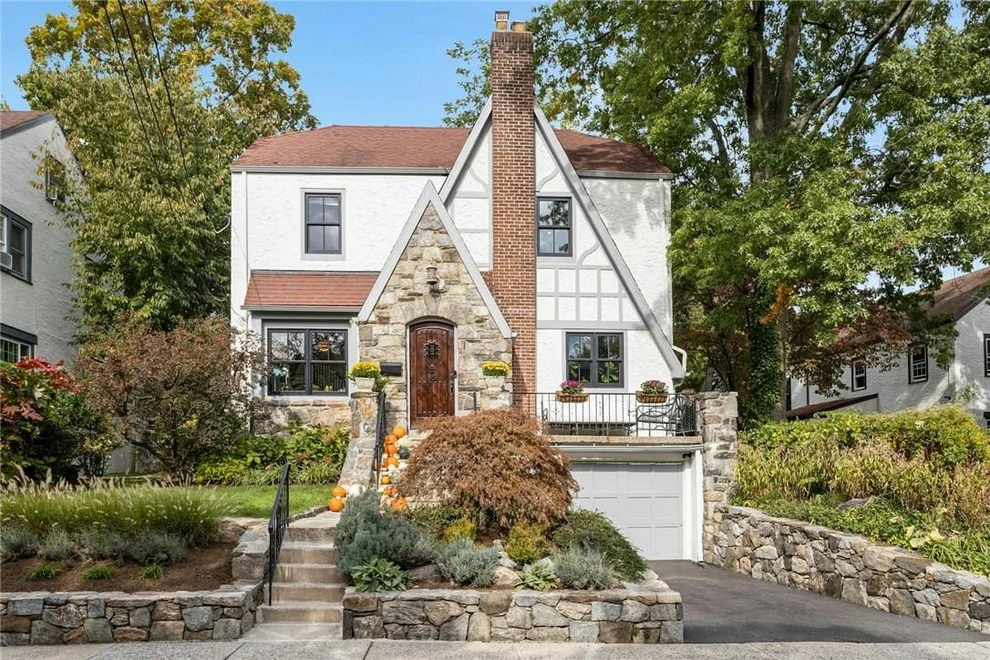 Unit for sale at 15 Alameda Place, Mount Vernon, NY 10552