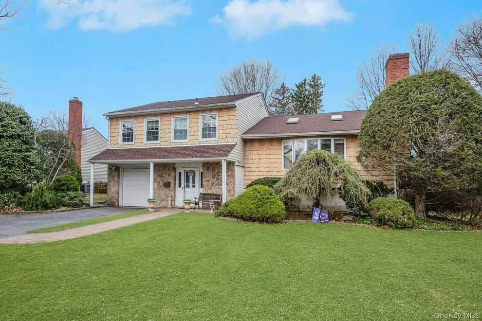 Unit for sale at 5 Boulder Lane, Eastchester, NY 10583