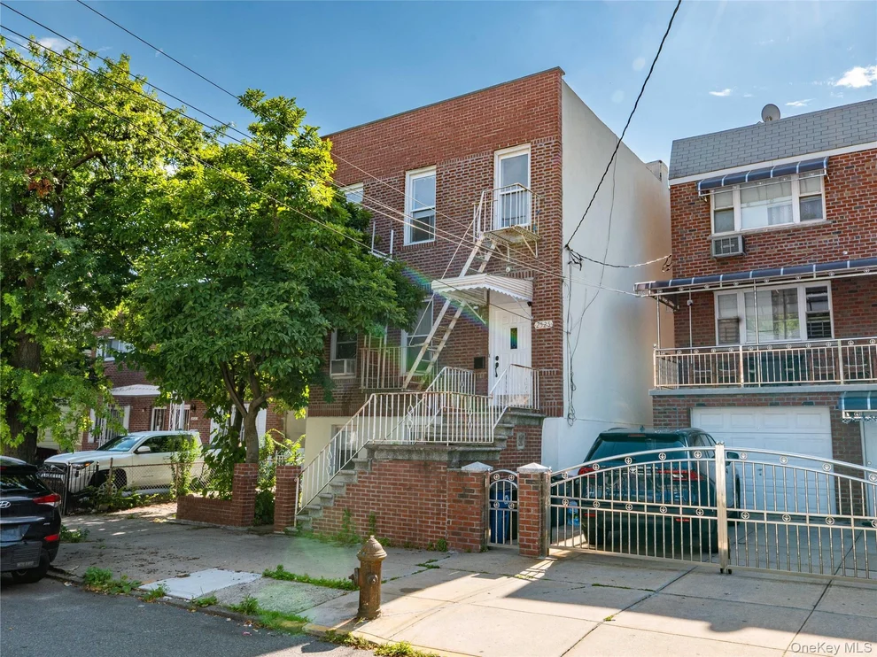 Unit for sale at 2525 Radcliff Avenue, New York, NY 10469