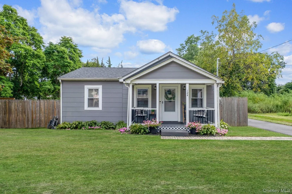 Unit for sale at 124 4th Street, Smithtown, NY 11780