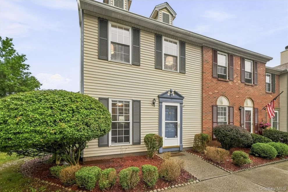 Unit for sale at 1 Goldsmith Court, Blooming Grove, NY 10992