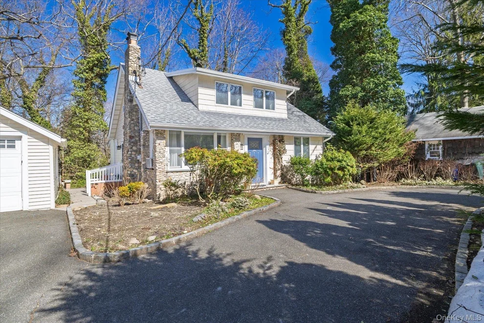 Unit for sale at 47 Elwood Road, Huntington, NY 11768