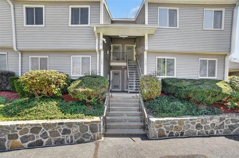 Unit for sale at 173 Long Hill Drive, Yorktown, NY 10598