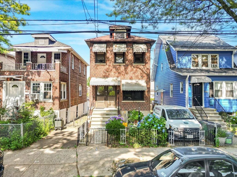 Unit for sale at 4026 Wickham Avenue, New York, NY 10466