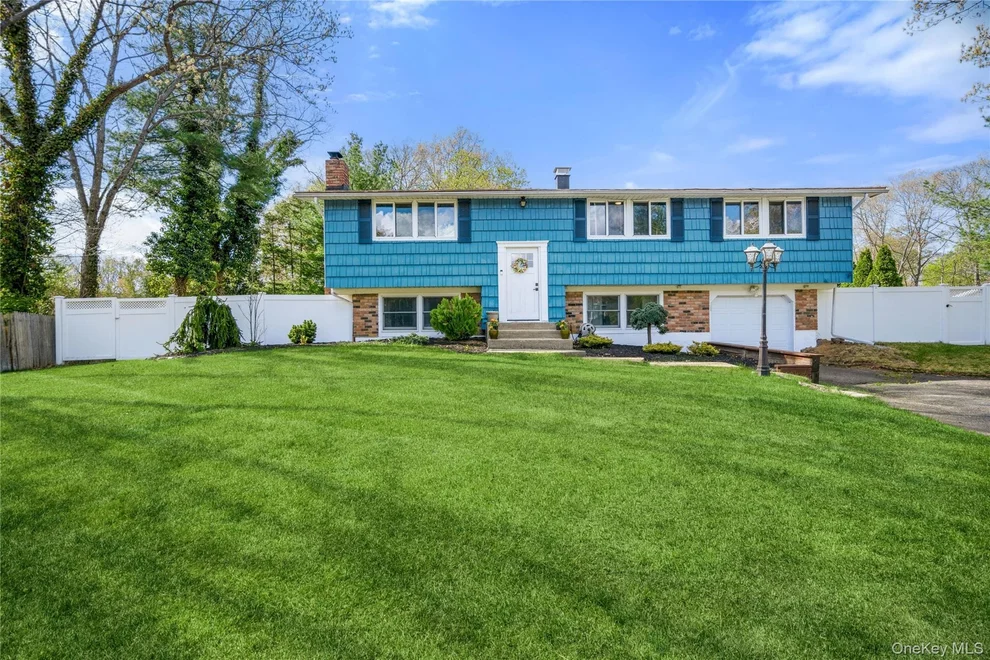 Unit for sale at 12 Branch Lane, Brookhaven, NY 11733