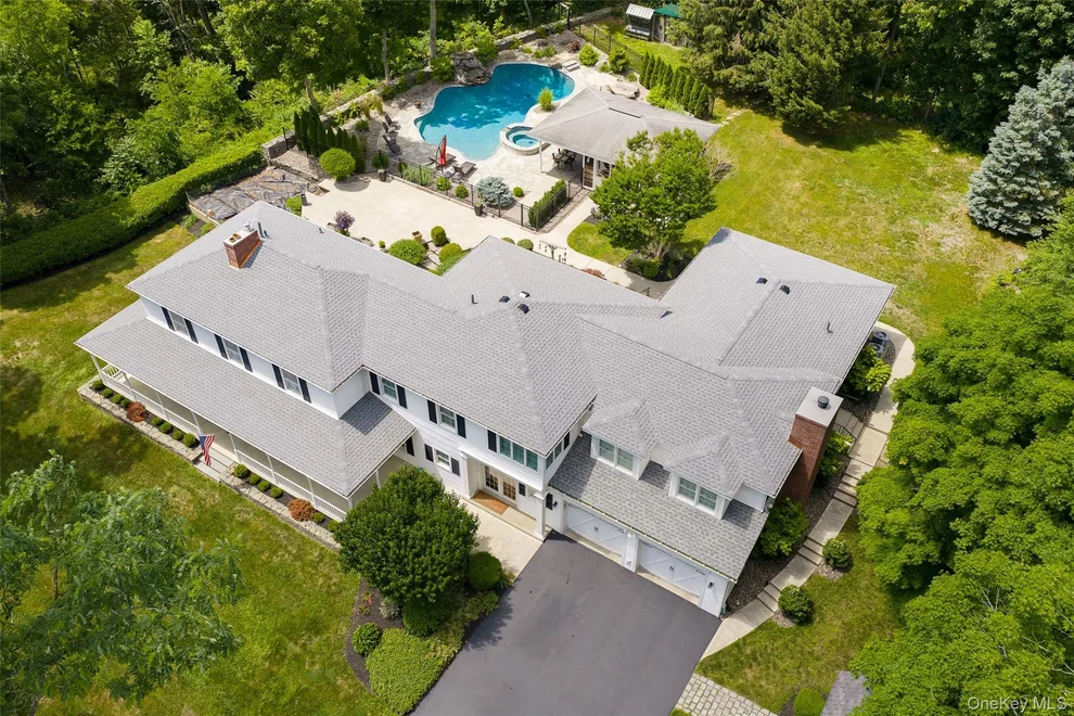 Unit for sale at 17 Audubon Trail, Pleasant Valley, NY 12578