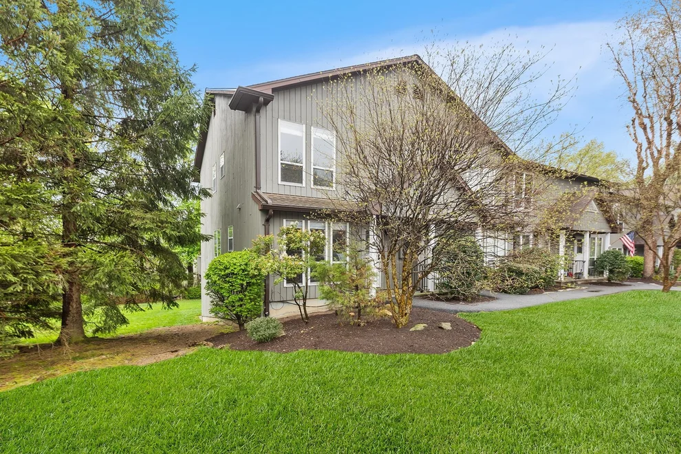 Unit for sale at 17 Hemlock Circle, Peekskill, NY 10566
