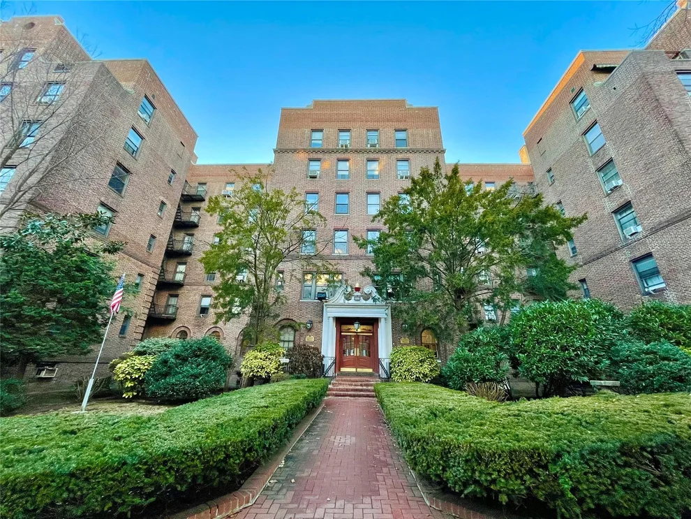 Unit for sale at 83-80 118 Street, New York, NY 11415