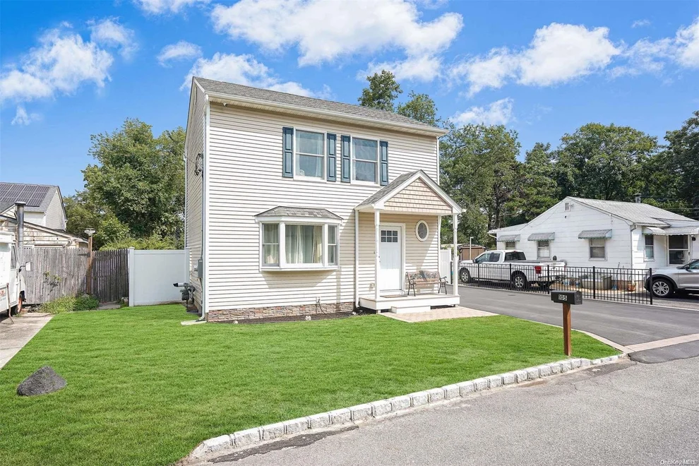 Unit for sale at 105 Cedar Street, Brookhaven, NY 11720