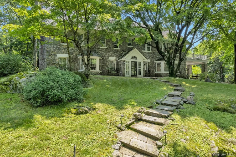 Unit for sale at 23 Gracemere, Greenburgh, NY 10591
