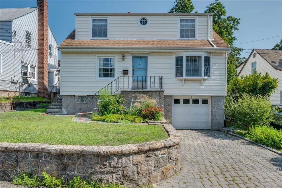 Unit for sale at 151 Bellevue Place, Yonkers, NY 10703