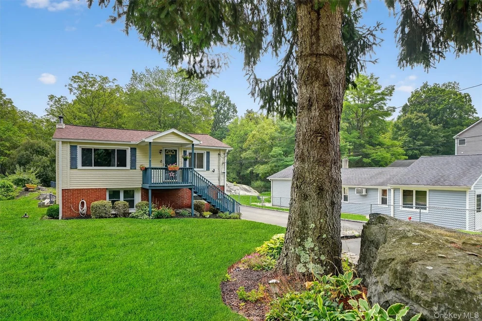 Unit for sale at 112 Woodale Avenue, Peekskill, NY 10566