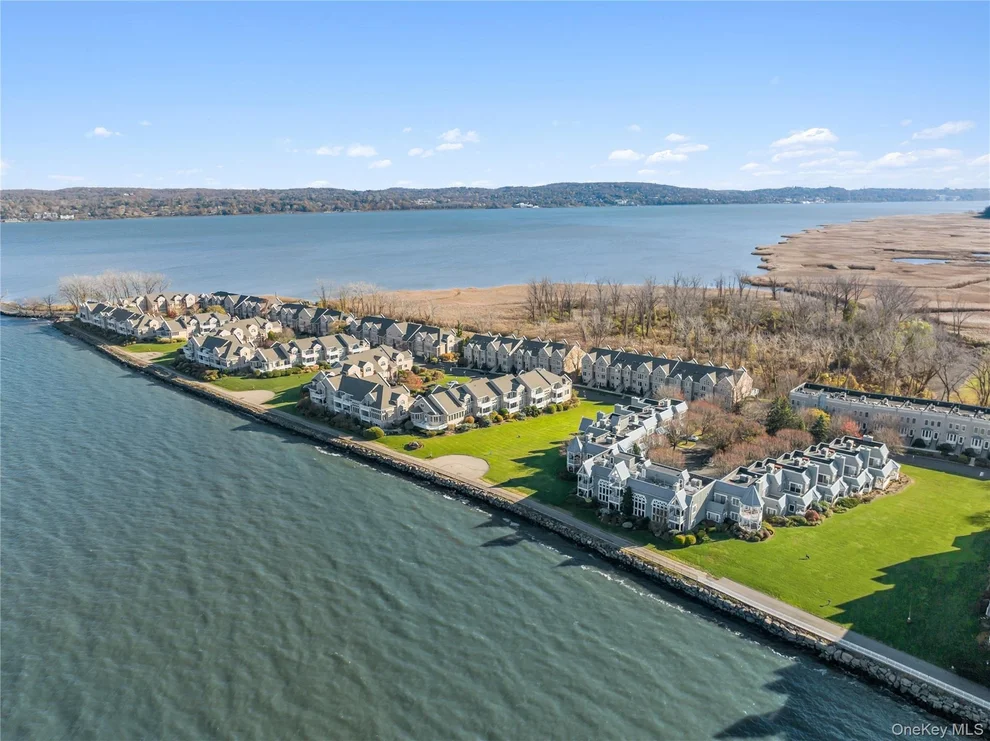 Unit for sale at 306 Gair Street, Orangetown, NY 10968