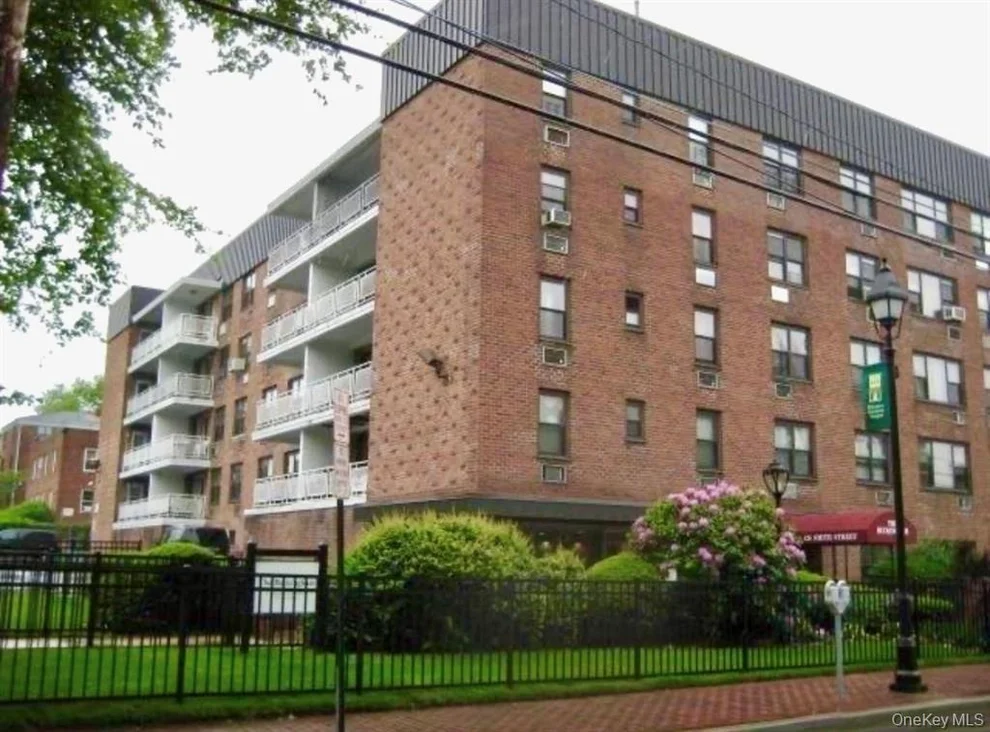 Unit for sale at 124 Smith Street, Hempstead, NY 11520