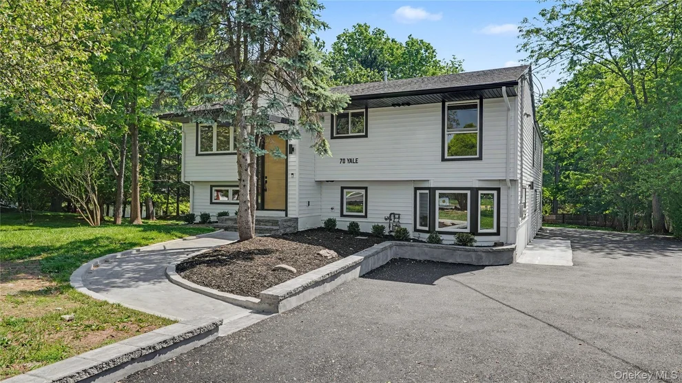 Unit for sale at 70 Yale Terrace, Orangetown, NY 10913