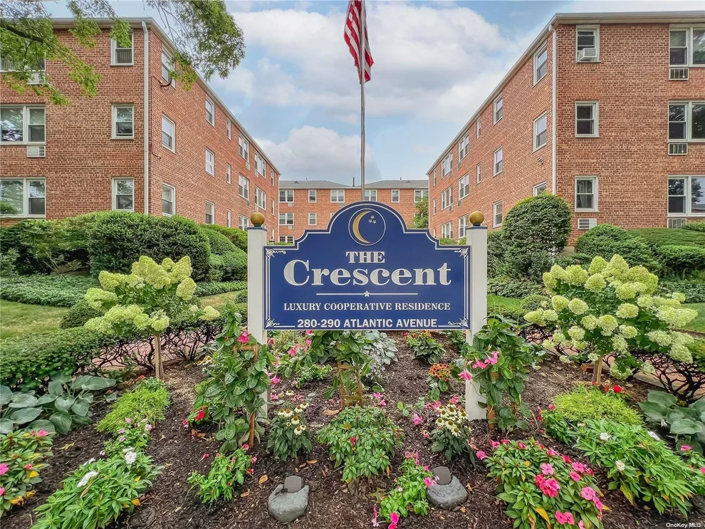 Unit for sale at 290 Atlantic Ave, Hempstead, NY 11518