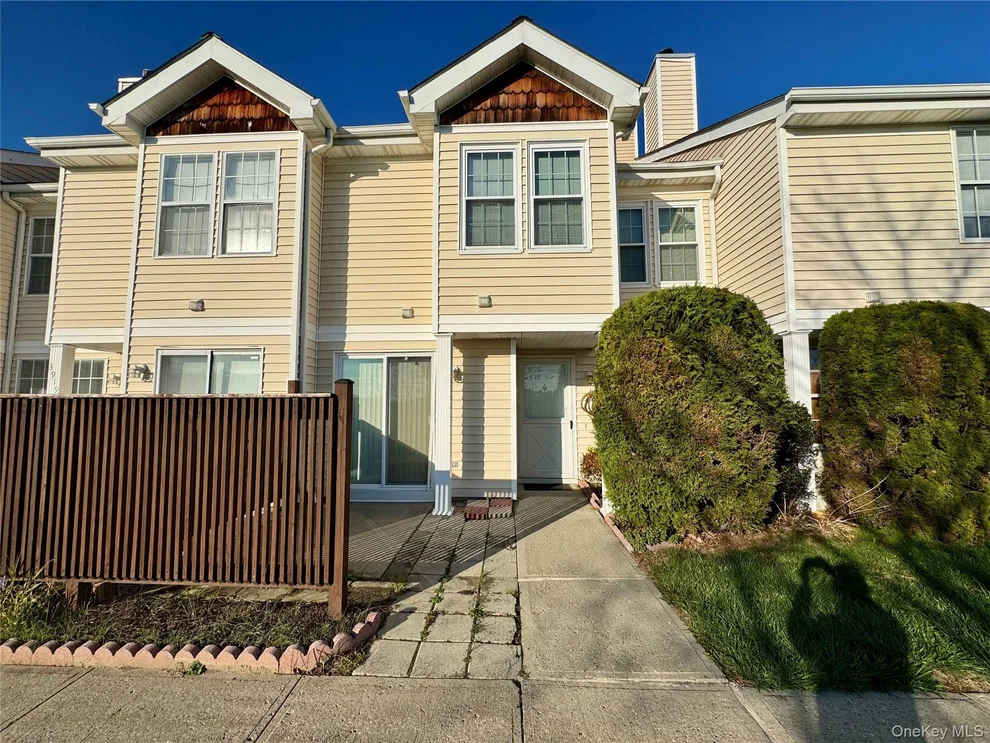 Unit for sale at 3917 Whispering Hills, Chester Town, NY 10918