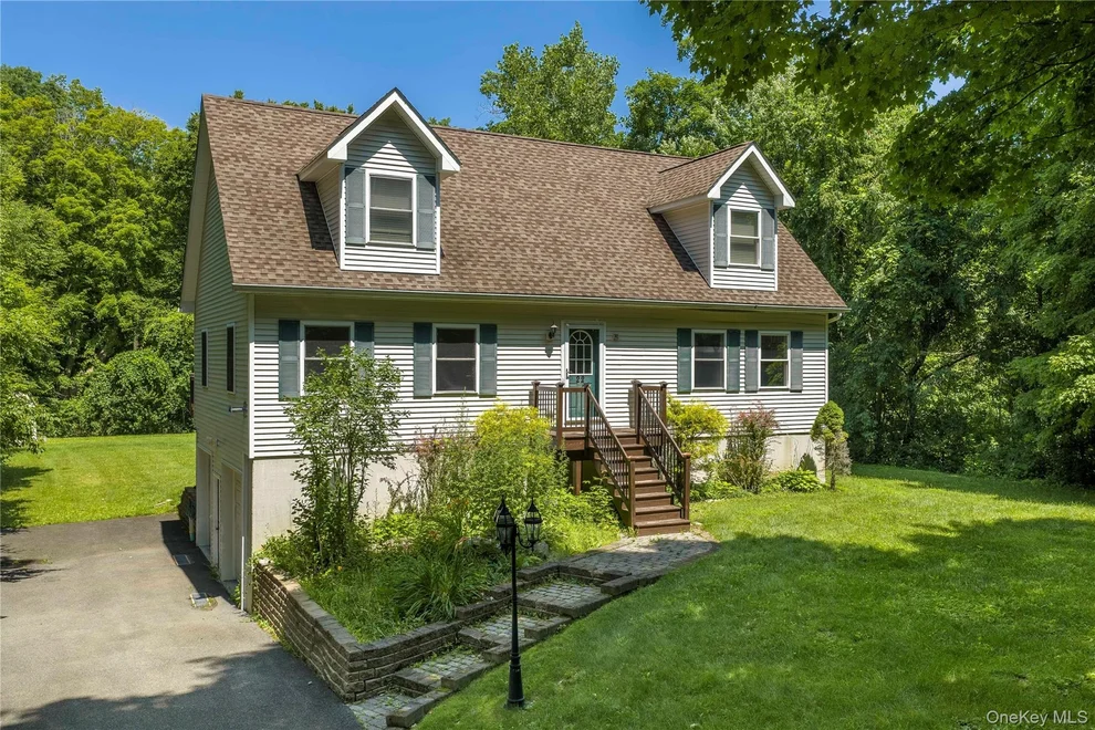 Unit for sale at 22 Hickory Lane, Beekman, NY 12564
