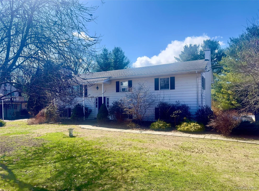 Unit for sale at 130 Grand Street, Lloyd, NY 12528