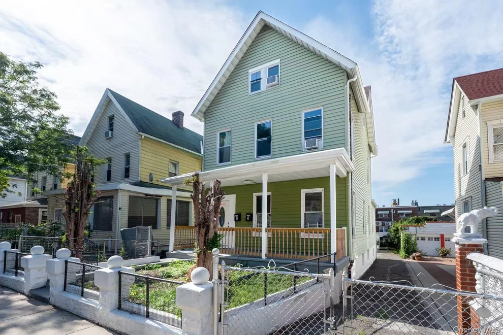Unit for sale at 826 E 216 Street, New York, NY 10467