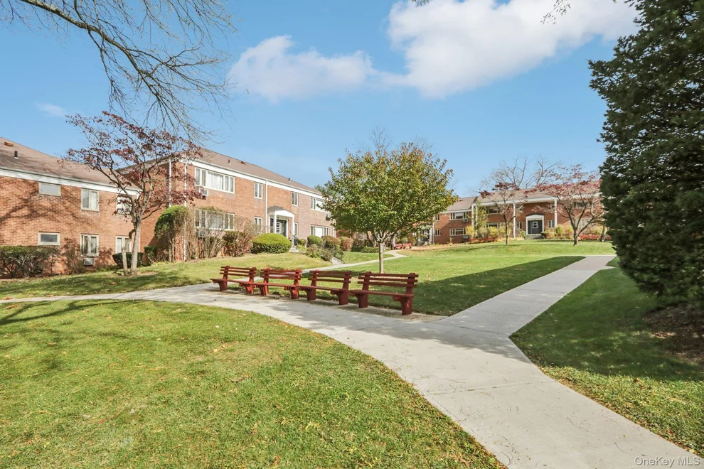 Unit for sale at 40 Lawrence Drive, White Plains, NY 10603