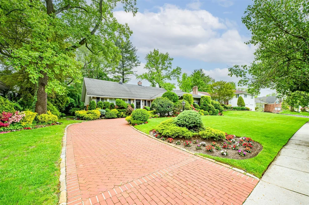 Unit for sale at 98 Shrub Hollow Road, North Hempstead, NY 11576
