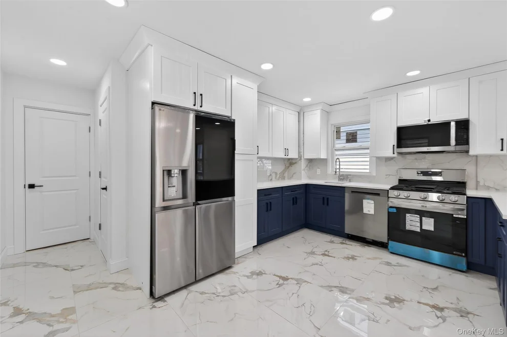 Unit for sale at 172-09 140th Avenue, New York, NY 11434