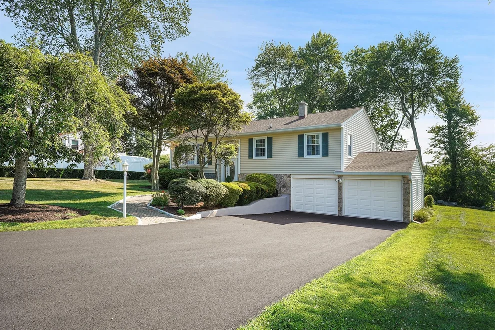 Unit for sale at 19 Pike Place, Carmel, NY 10541