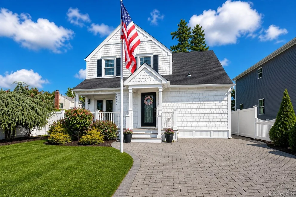 Unit for sale at 2517 Rockville Centre Parkway, Hempstead, NY 11572