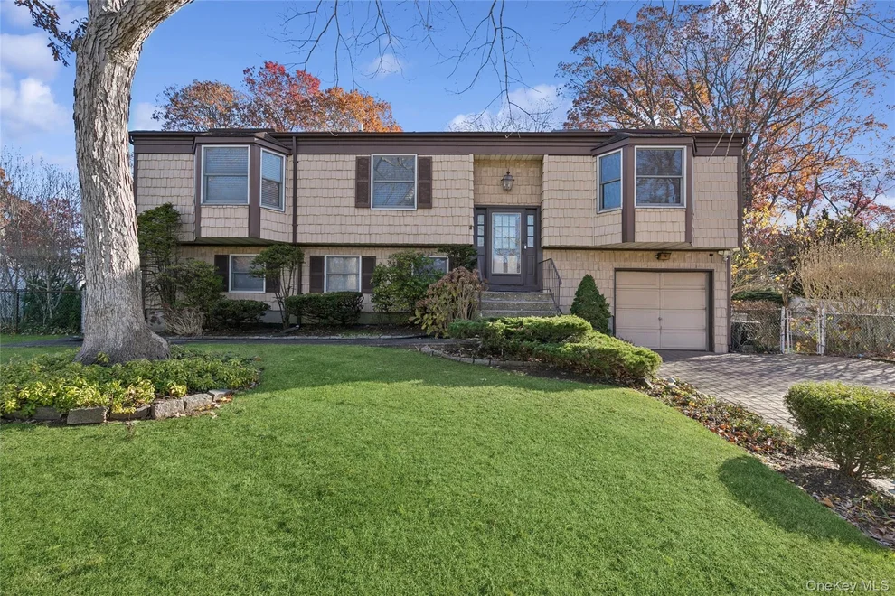 Unit for sale at 33 Broadway Avenue, Brookhaven, NY 11742