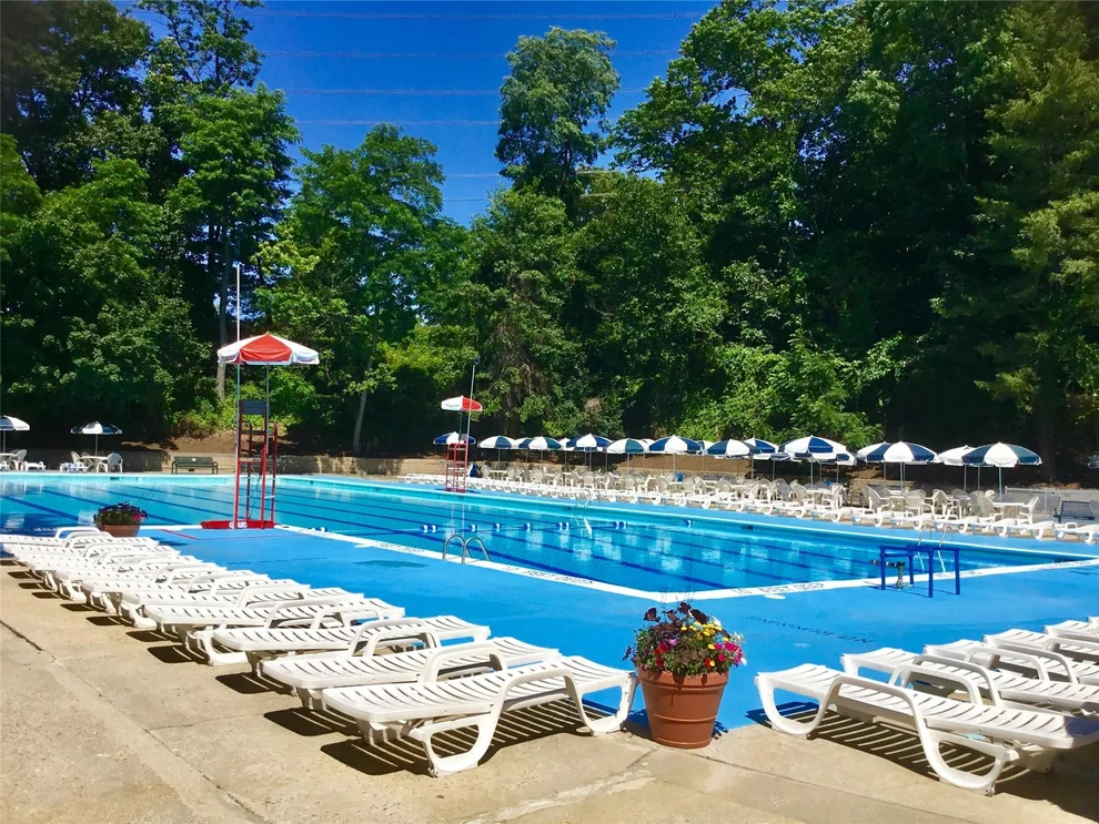 Unit for sale at 5 Sadore Lane, Yonkers, NY 10710