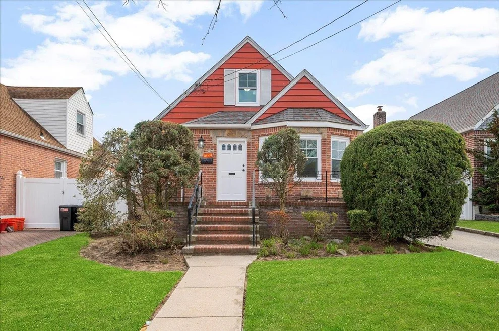 Unit for sale at 238-26 116th Road, Hempstead, NY 11003