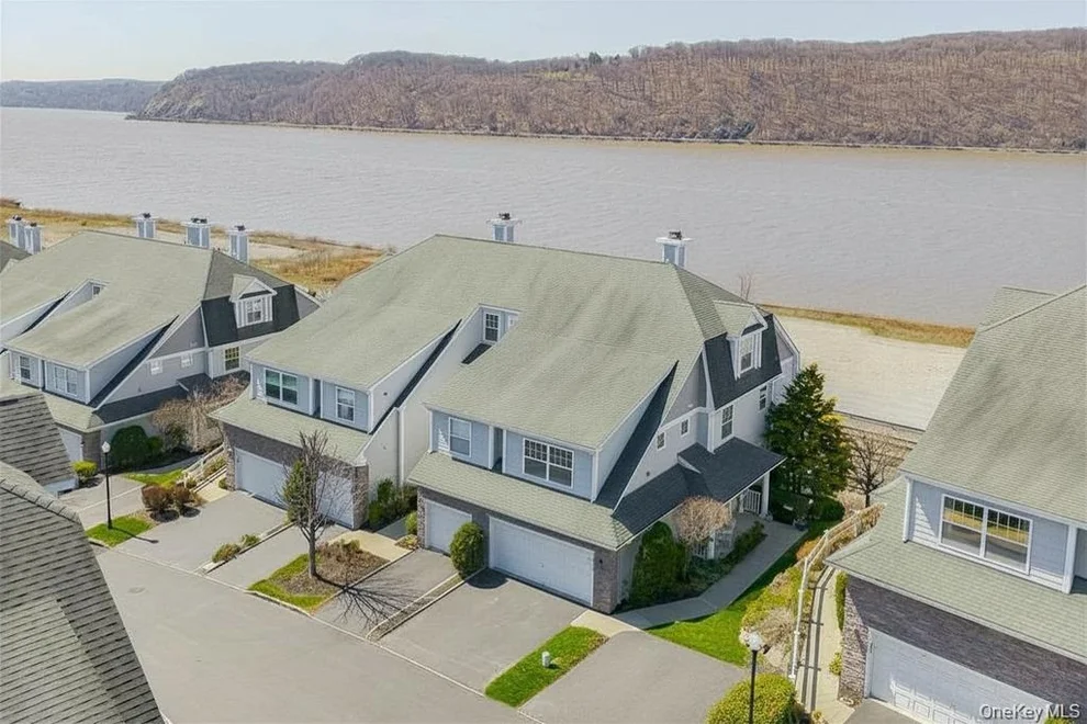 Unit for sale at 114 Hudson Pointe Drive, Poughkeepsie, NY 12601