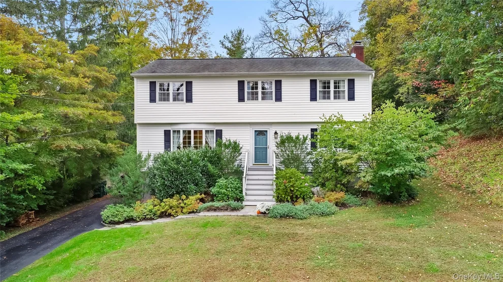 Unit for sale at 5 Rockledge Road, Bedford, NY 10536