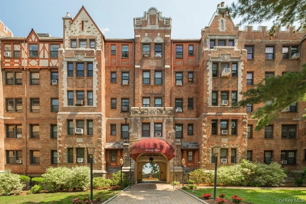 Unit for sale at 23 Old Mamaroneck Road, White Plains, NY 10605
